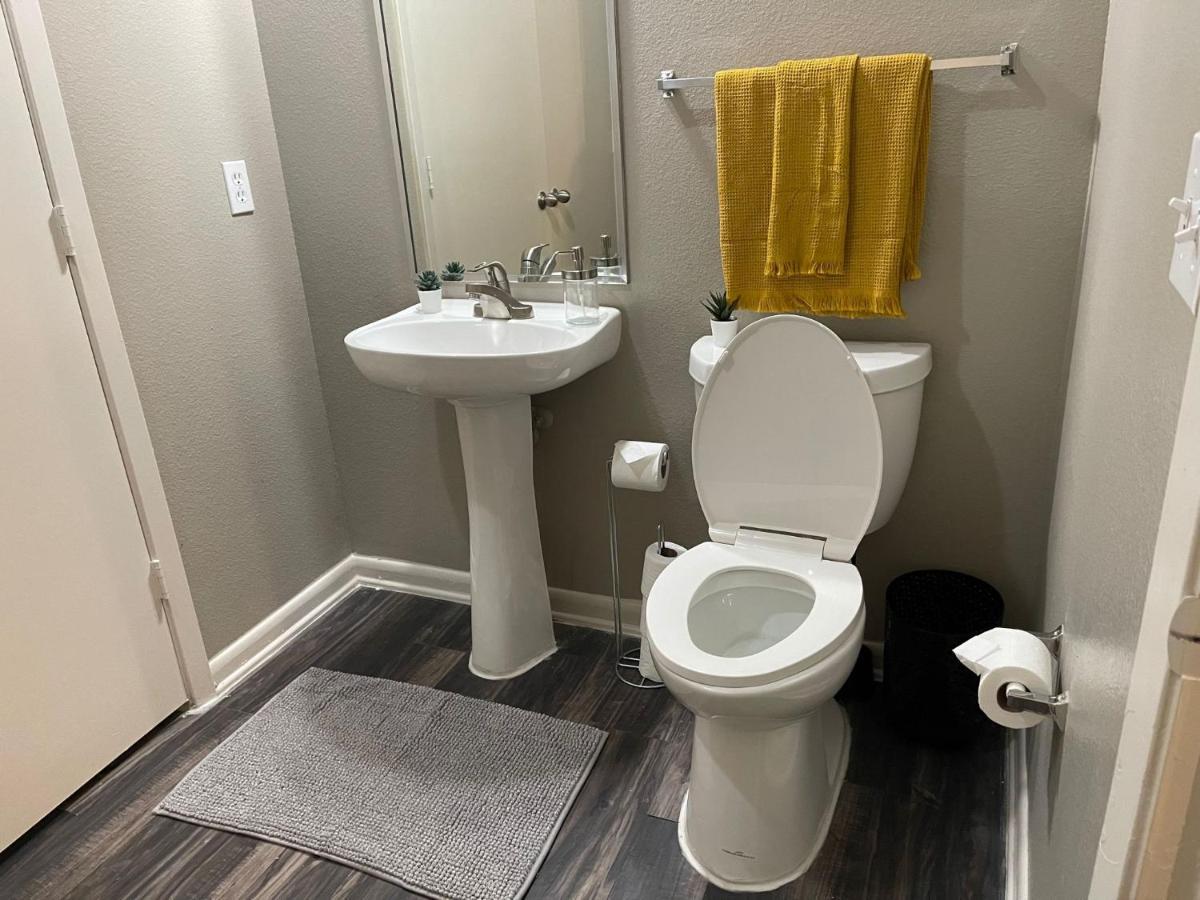 Charming 1,100 Sq Ft Apartment Near To The Shops At Legacy Plano Exterior foto