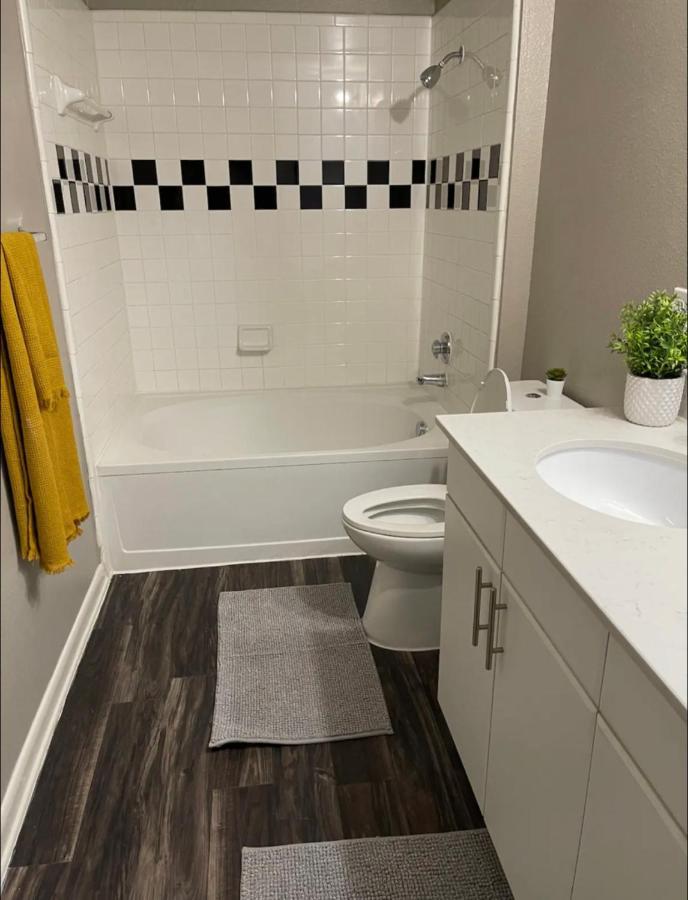 Charming 1,100 Sq Ft Apartment Near To The Shops At Legacy Plano Exterior foto